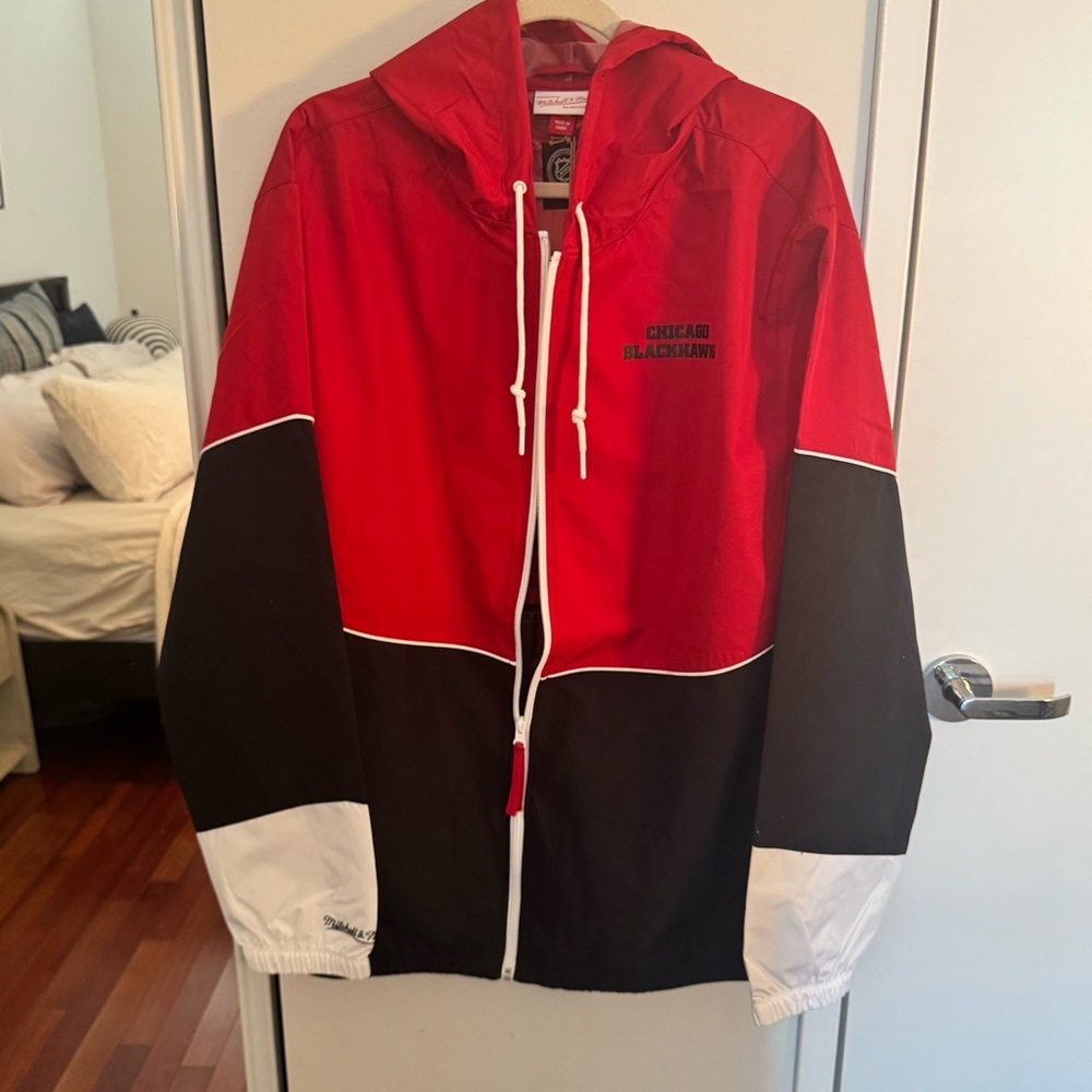 MITCHELL & NESS Chicago Blackhawks Lightweight Full-Zip Windbreaker Jacket NWT - Picture 3 of 6